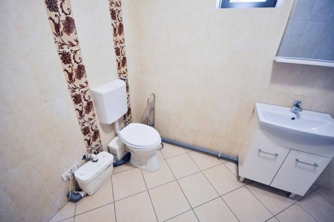 Rond Alba Iulia Dristor Spatiu birouri 50mp Demisol