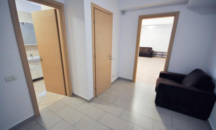 Rond Alba Iulia Dristor Spatiu birouri 50mp Demisol