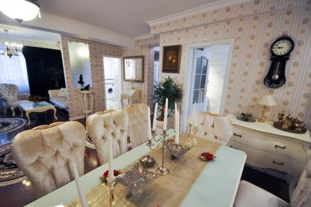 Calea Calarasilor Apart 3 camere Lux Bloc Nou 3 etaje 2 locuri Parcare