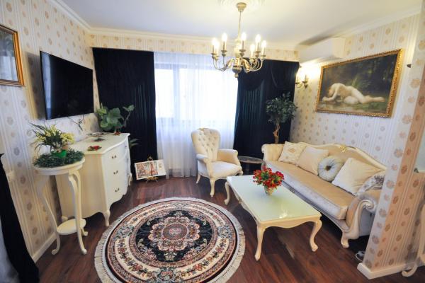Calea Calarasilor Apart 3 camere Lux Bloc Nou 3 etaje 2 locuri Parcare