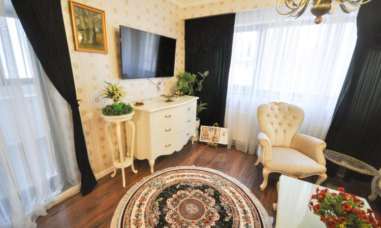 Calea Calarasilor Apart 3 camere Lux Bloc Nou 3 etaje 2 locuri Parcare