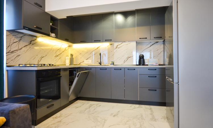 Unirii - Zepter - Stradal - 2 camere renovat 2021 - totul nou