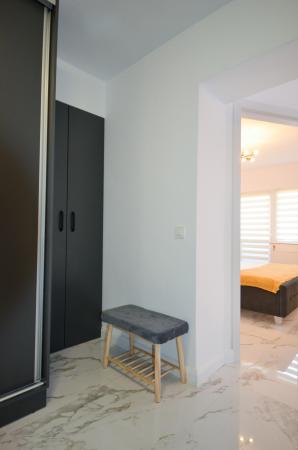 Unirii - Zepter - Stradal - 2 camere renovat 2021 - totul nou