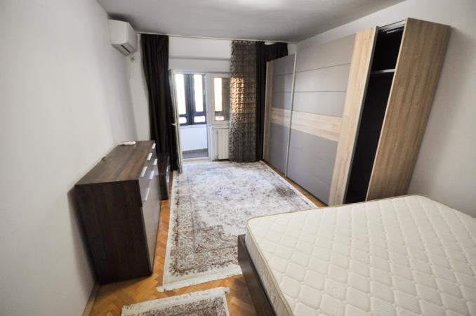 Decebal Alba Iulia Muncii Apartament 4 camere 100mp Etaj 3/8