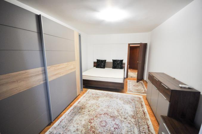 Decebal Alba Iulia Muncii Apartament 4 camere 100mp Etaj 3/8