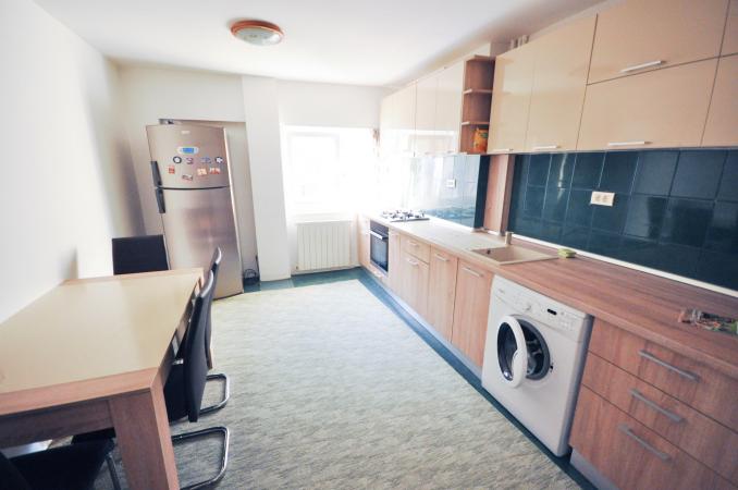 Decebal Alba Iulia Muncii Apartament 4 camere 100mp Etaj 3/8