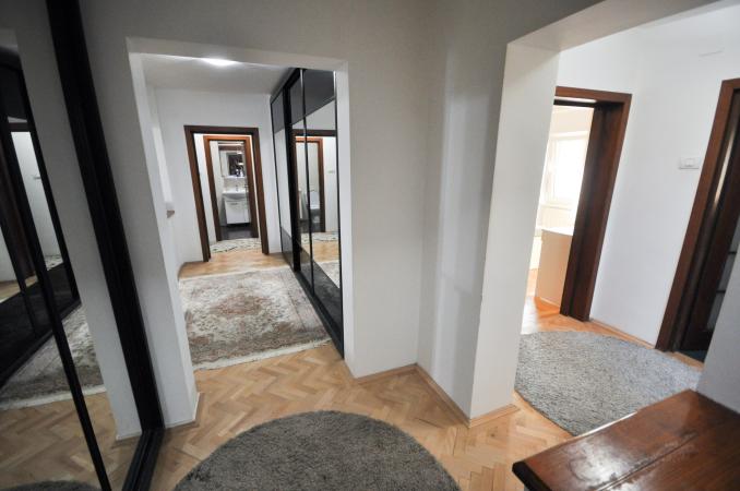 Decebal Alba Iulia Muncii Apartament 4 camere 100mp Etaj 3/8