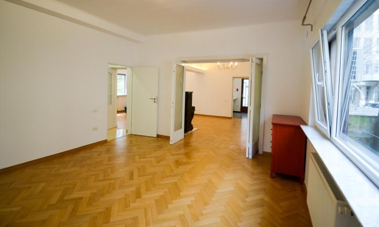Spatiu Birouri 122 mp 3cam - Romana -ASE- parter -renovat 2021