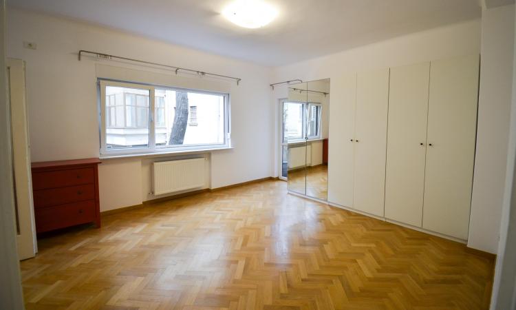 Spatiu Birouri 122 mp 3cam - Romana -ASE- parter -renovat 2021