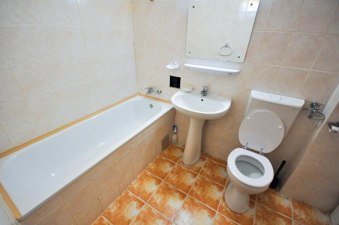 Vitan Mall Spatiu birouri 4 camere Decomandat 110mp