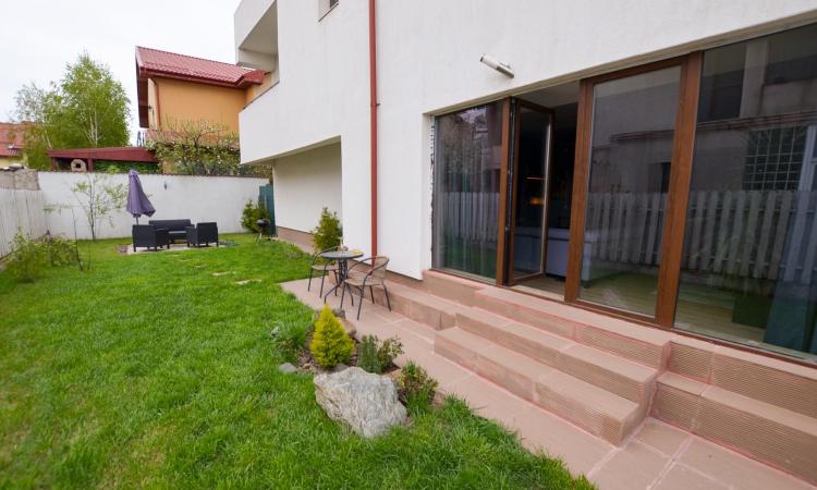 2-room apartment -GARDEN 120 sqm- PIPERA