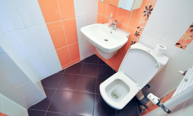 Decebal-Bld. Decebal-Piata Alba Iulia-3 camere-complet renovat