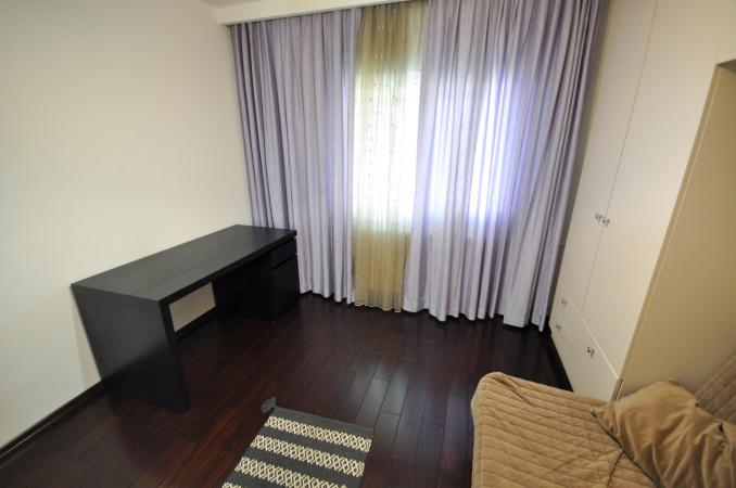 Decebal-Bld. Decebal-Piata Alba Iulia-3 camere-complet renovat