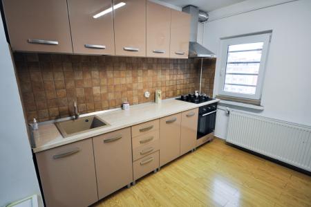 Decebal Rond Alba Iulia Apartam Decomandat 3 camere