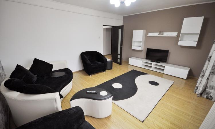 Decebal Rond Alba Iulia Apartam Decomandat 3 camere