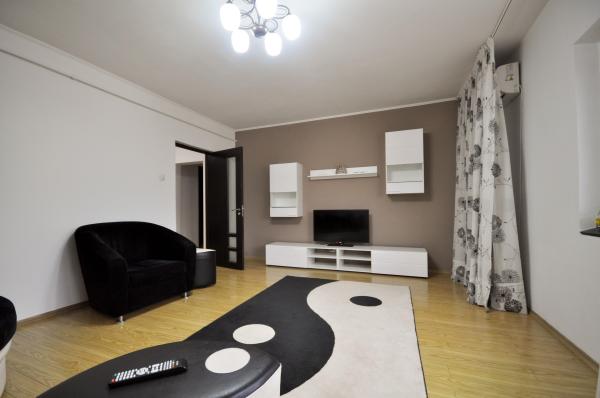 Decebal Rond Alba Iulia Apartam Decomandat 3 camere
