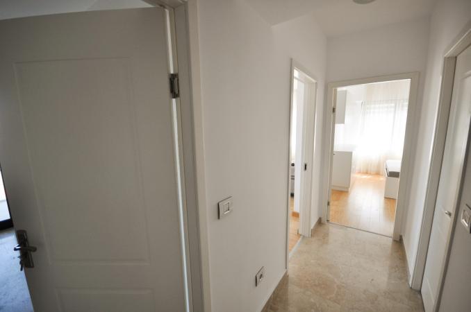 Nerva Traian Timpuri Noi Ap 2 cam Bloc Nou Parcare Centrala