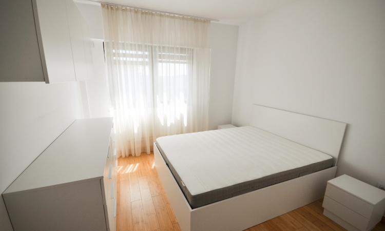 Nerva Traian Timpuri Noi Ap 2 cam Bloc Nou Parcare Centrala