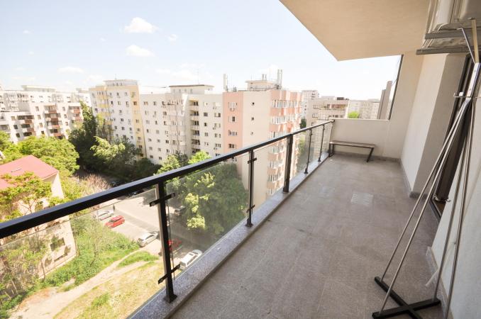 Nerva Traian Timpuri Noi Ap 2 cam Bloc Nou Parcare Centrala