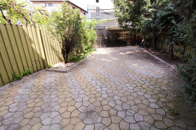 Vila 8 camere - 200 mp - Unirii - Zepter