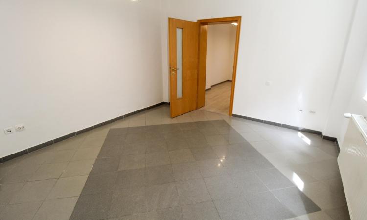 Vila 8 camere - 200 mp - Unirii - Zepter