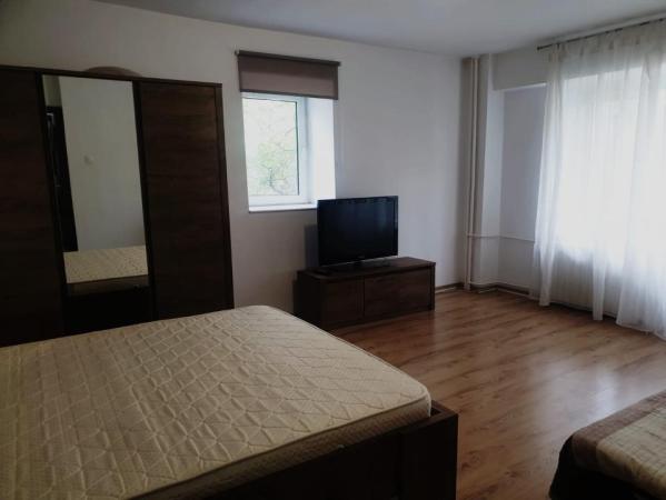 Garsoniera UNIRII - Mircea Voda - Stradal - Bloc monolit
