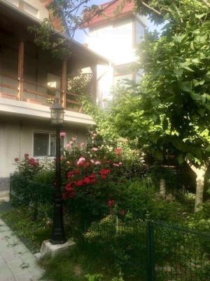 Vila P+1 9 camere Mihai Bravu - Splaiul Unirii - 500mpu - curte 340mp