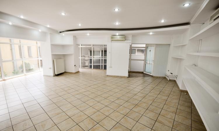 Piata Unirii metrou Spatiu birouri in Vila Noua Etaj 2 100mp