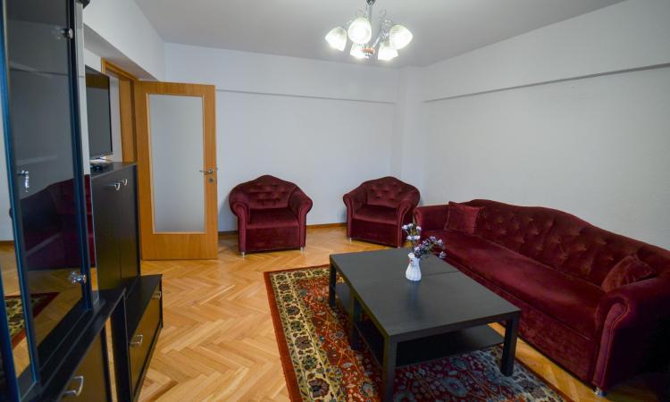 Apartament 3 camere - mobilat/utilat -Bulevardul Unirii 20 - Fantani