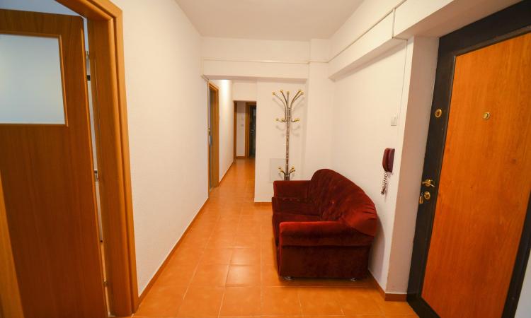 Apartament 3 camere - mobilat/utilat -Bulevardul Unirii 20 - Fantani