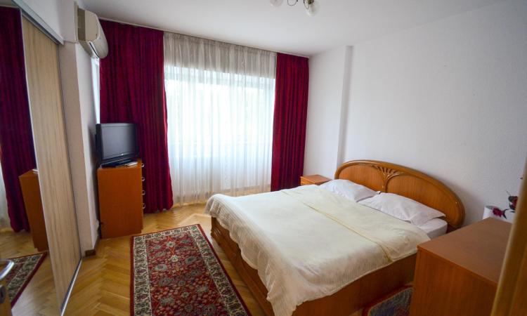 Apartament 3 camere - mobilat/utilat -Bulevardul Unirii 20 - Fantani