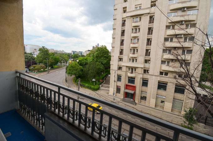 Apartament 3 camere - mobilat/utilat -Bulevardul Unirii 20 - Fantani