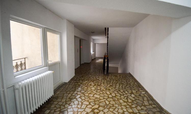 Apartament 3 camere - mobilat/utilat -Bulevardul Unirii 20 - Fantani