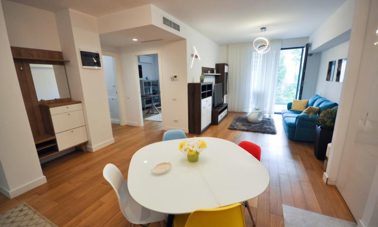 Piata Unirii Apartament 3 camere Bloc Nou Lux Terasa Centrala Parcare