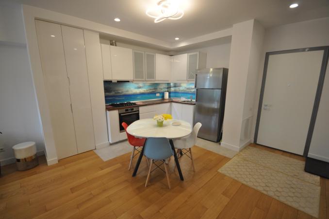 Piata Unirii Apartament 3 camere Bloc Nou Lux Terasa Centrala Parcare