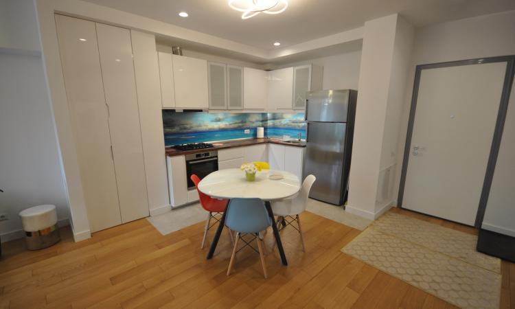 Piata Unirii Apartament 3 camere Bloc Nou Lux Terasa Centrala Parcare