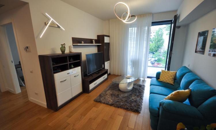 Piata Unirii Apartament 3 camere Bloc Nou Lux Terasa Centrala Parcare