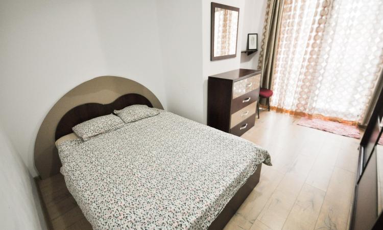 Decebal Delea Calarasi Apar 3 camere Bloc NOU Parcare Balcon Centrala
