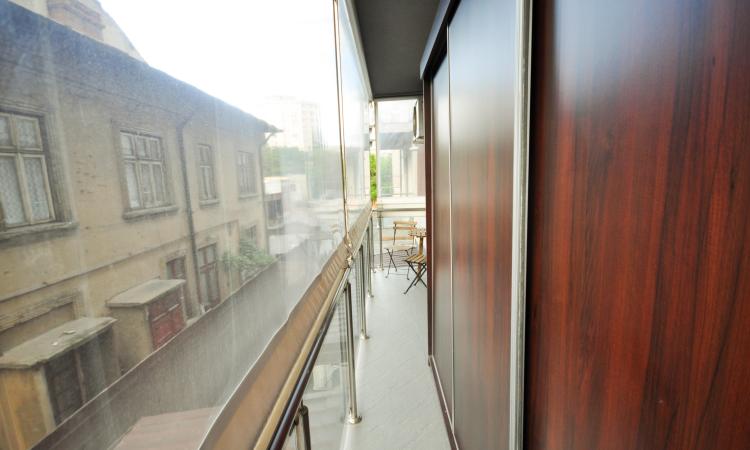 Decebal Delea Calarasi Apar 3 camere Bloc NOU Parcare Balcon Centrala