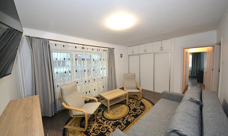 Apartment for rent in Aviatiei area.