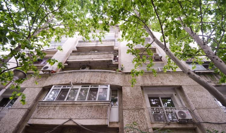 Apartament 2 camere mobilat/utilat -60mp - Burebista -Piata Alba Iulia