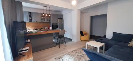 Apartament cu 3 camere, mobilat si utilat, Baneasa - Sisesti