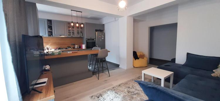 Apartament cu 3 camere, mobilat si utilat, Baneasa - Sisesti