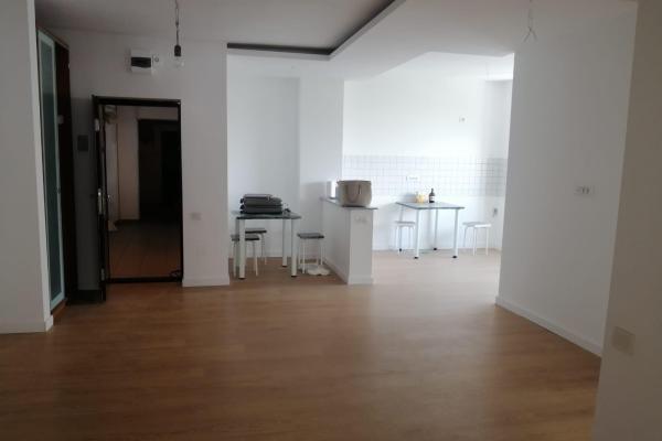 2 camere transformate in 3 - 73 mpu - Vitan - Goga - Casa de Pensii