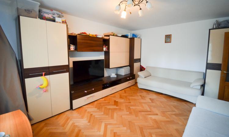 Apartament 3 camere - Centrala proprie - Panait Cerna - Nerva Traian