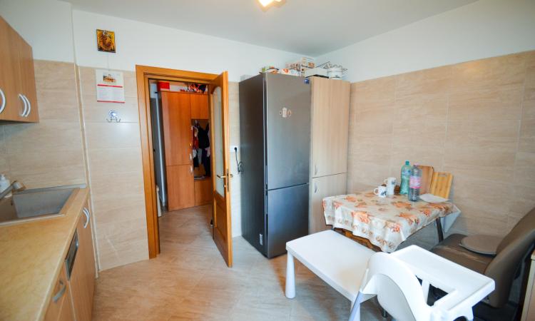 Apartament 3 camere - Centrala proprie - Panait Cerna - Nerva Traian