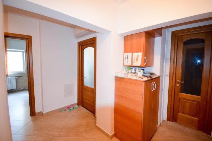 Apartament 3 camere - Centrala proprie - Panait Cerna - Nerva Traian