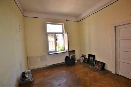 Apartament 3 Camere Romana