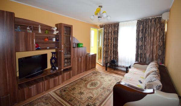 4 camere cu centrala proprie - Titan - Aleea Barajul Rovinari