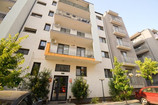 2 camere - mobilat/utilat - nou - cu parcare - Pallady - Gura Putnei